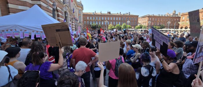 04/07/2026 devant le Capitole de Toulouse