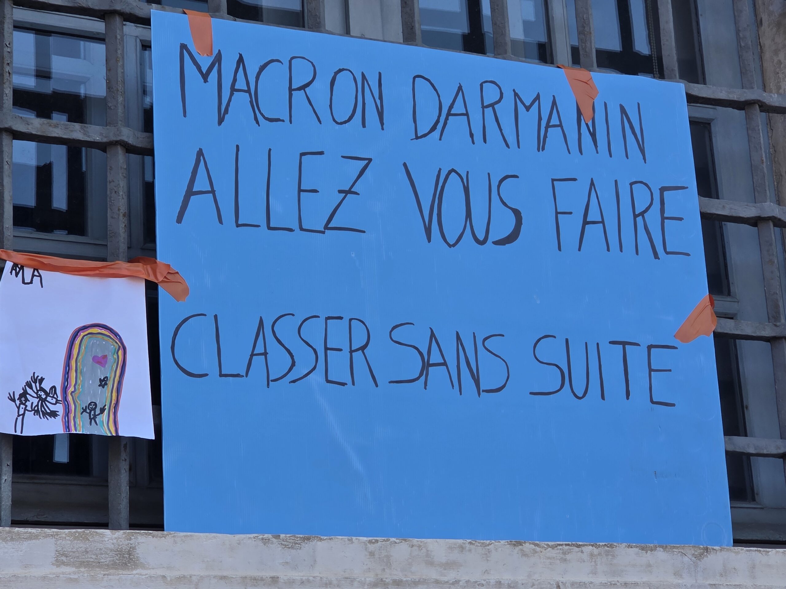 Allez vus faire classer sans suite...